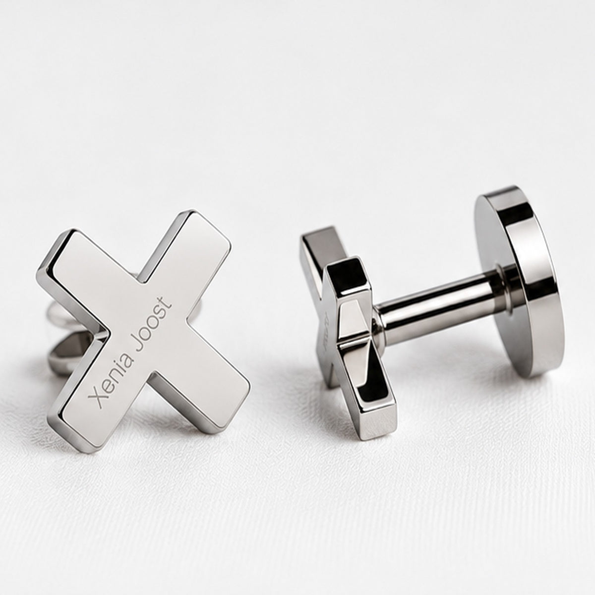 X cufflinks by Xenia Joost in polished silver finish, side  detail